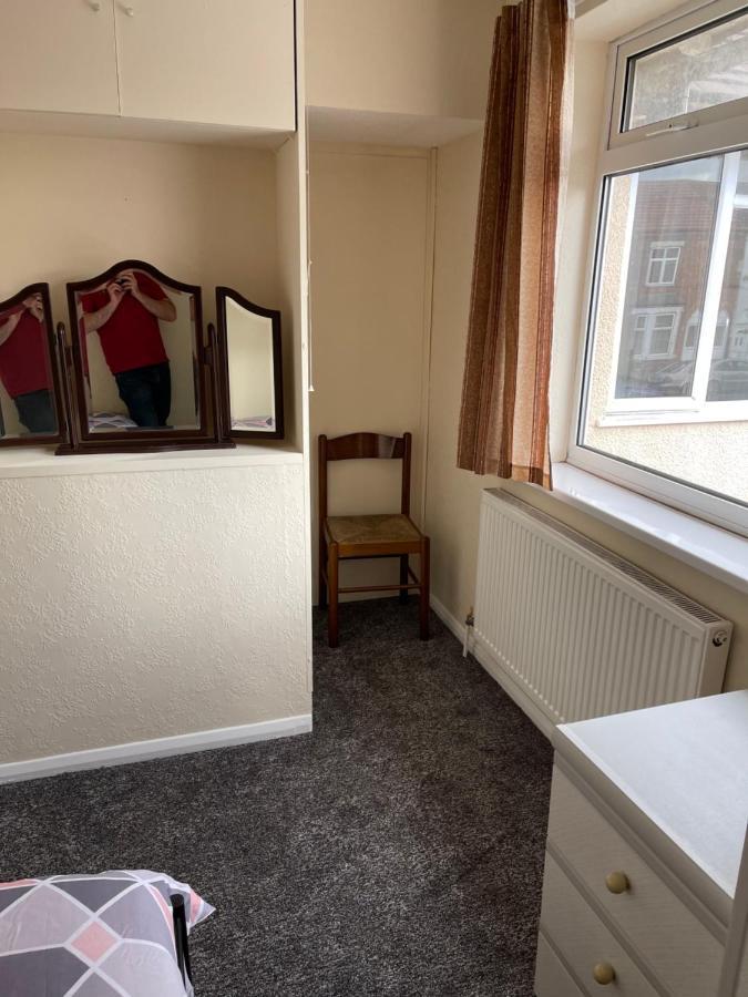 Spacious, Sleeps 17, 3 Bathrooms, Parking, Mansfield Dış mekan fotoğraf