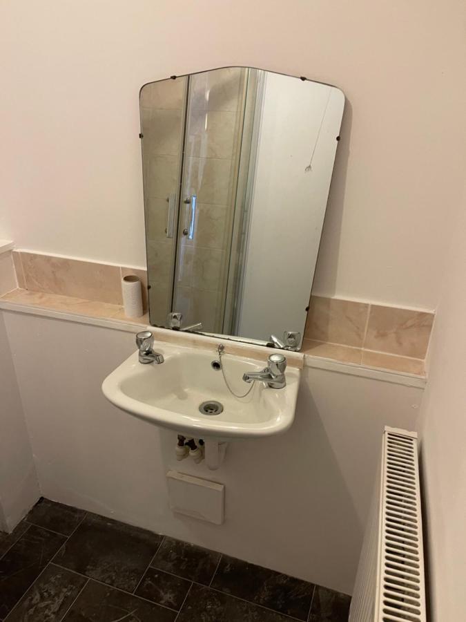 Spacious, Sleeps 17, 3 Bathrooms, Parking, Mansfield Dış mekan fotoğraf