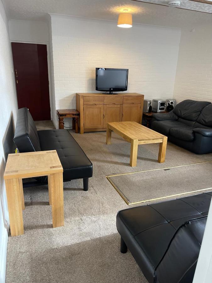 Spacious, Sleeps 17, 3 Bathrooms, Parking, Mansfield Dış mekan fotoğraf