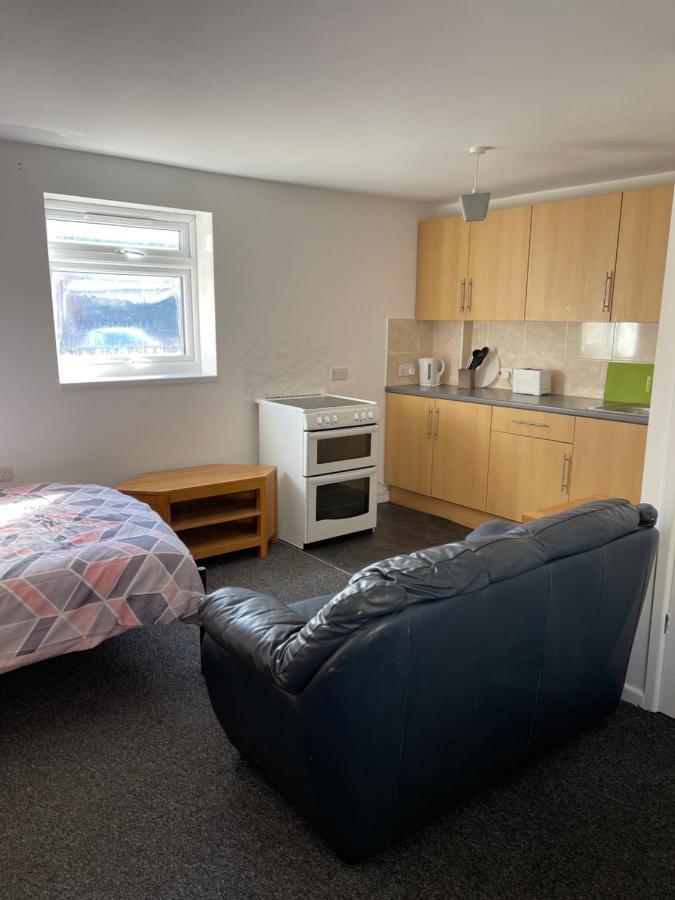Spacious, Sleeps 17, 3 Bathrooms, Parking, Mansfield Dış mekan fotoğraf