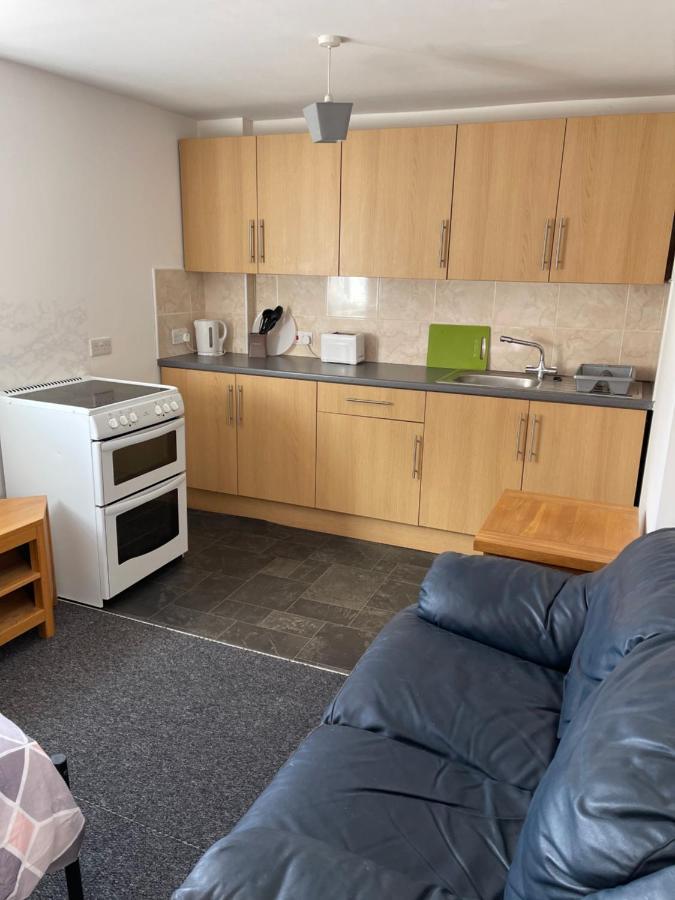 Spacious, Sleeps 17, 3 Bathrooms, Parking, Mansfield Dış mekan fotoğraf